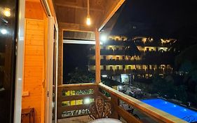 Georgies Wooden Homes Stay